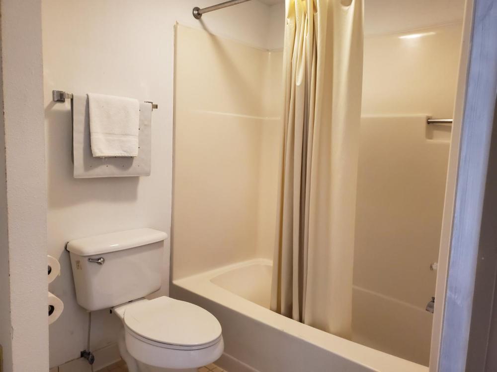King Suite interior