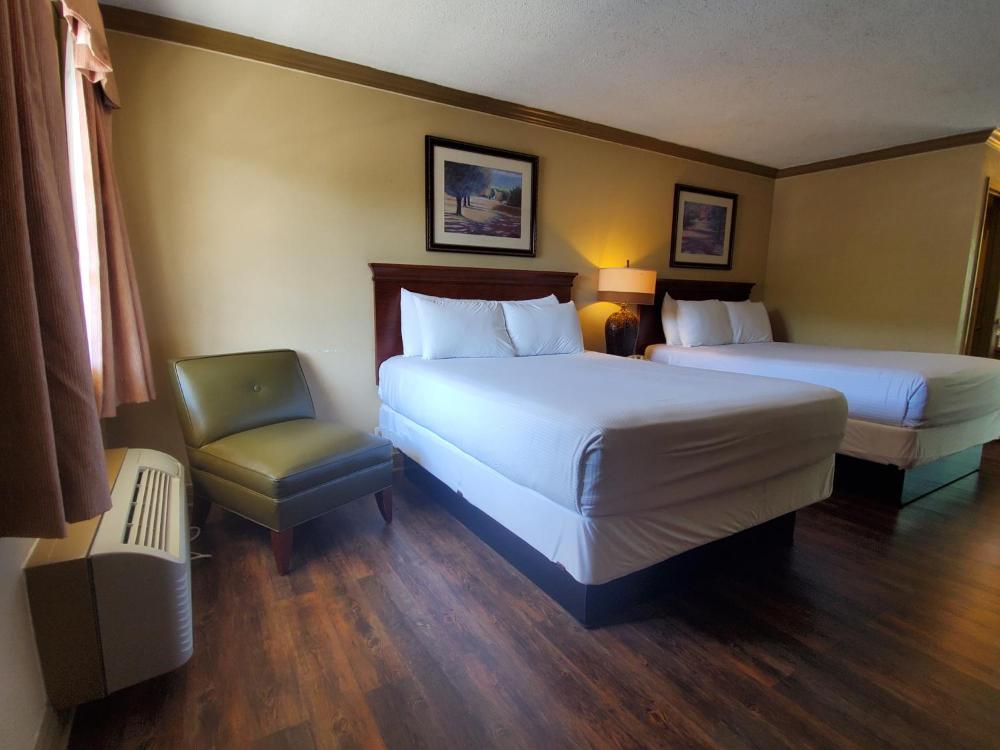 Standard Queen Room interior