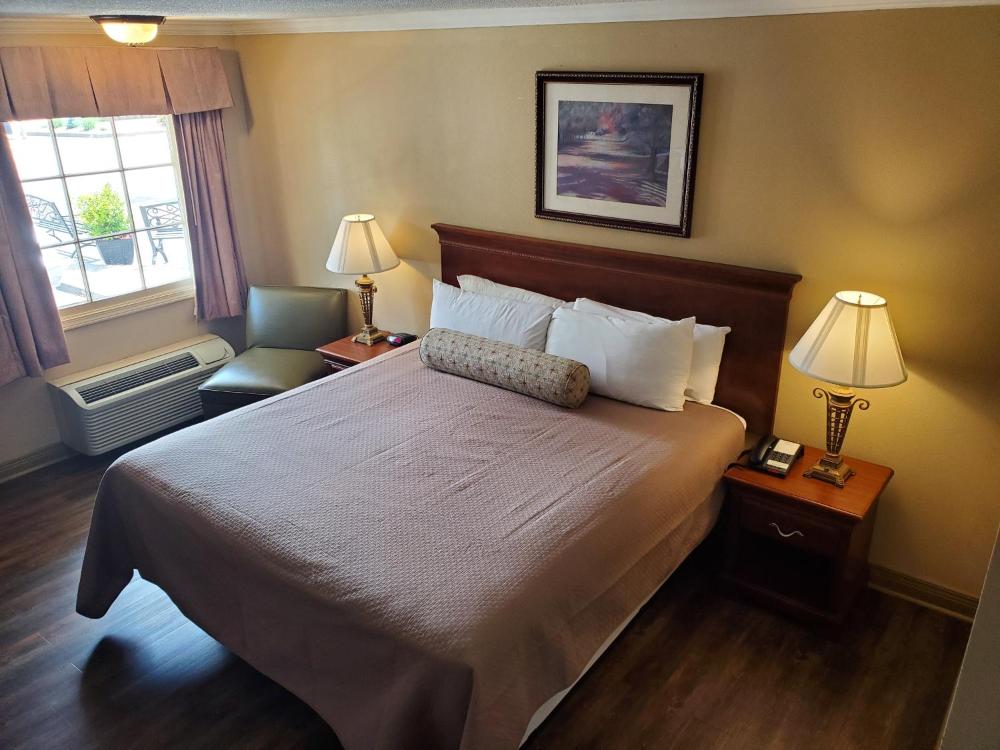 King Room interior